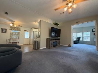 Photo 5 of 11 of home located at 187 Arianna Way Auburndale, FL 33823