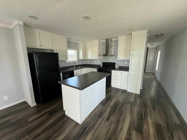 2020 Clayton Homes Inc Yes Mobile Home