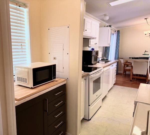 2005 Homes of Merit A17415 Mobile Home