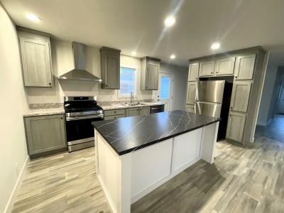 Mobile Home at 4722 Emmons Ct Sterling Heights, MI 48310