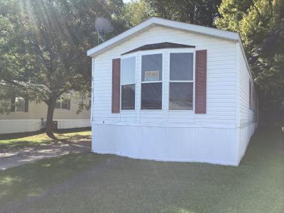 Photo 2 of 10 of home located at 4245 W. Jolly Rd. Lot #083 Lansing, MI 48911