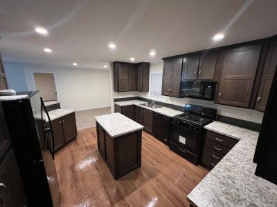 Mobile Home at 7762 Kirkwood Newport, MI 48166