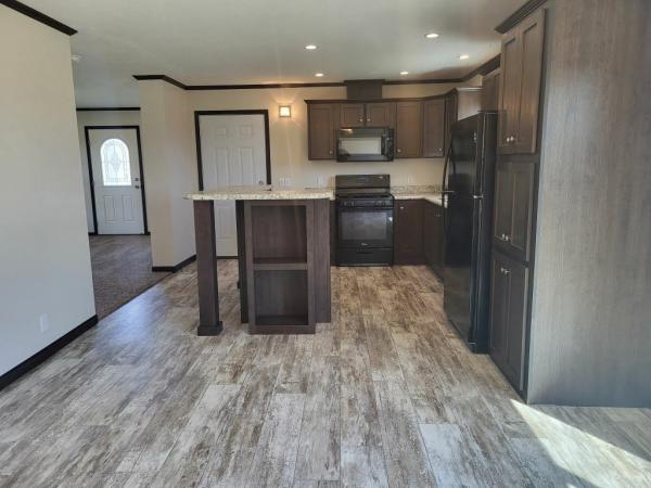 2019 Champion DD2864 Mobile Home