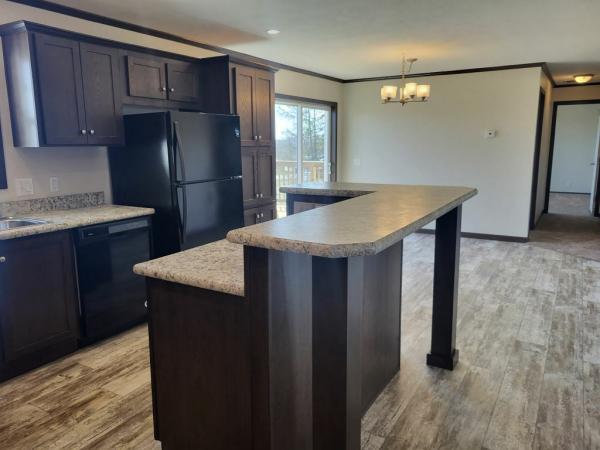 2019 Champion DD2864 Mobile Home