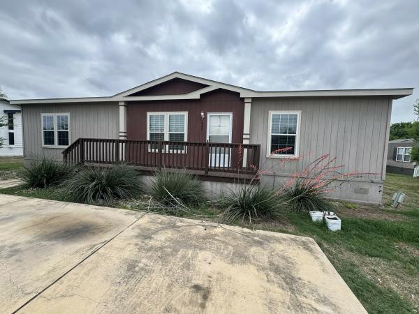 2015 Clayton Mobile Home For Sale
