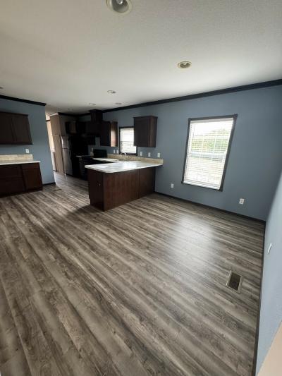 Photo 3 of 10 of home located at 7460 Kitty Hawk Rd. Site 402 Converse, TX 78109