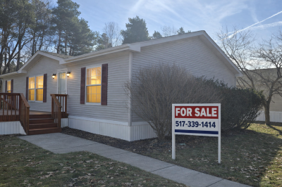Mobile Home at 16430 Park Lake Rd #243 East Lansing, MI 48823