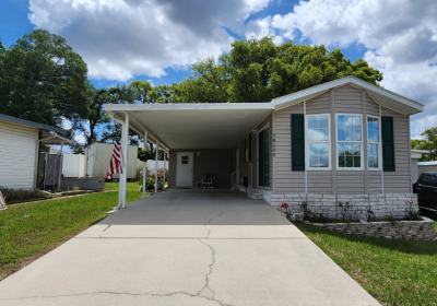 Mobile Home at 7820 Wire Road, Site 203 Zephyrhills, FL 33540