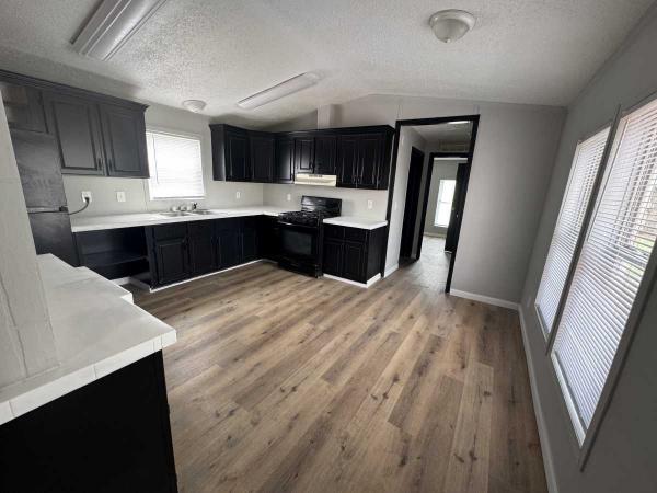 Photo 1 of 2 of home located at 2552 Smith Ave #149 Marshalltown, IA 50158