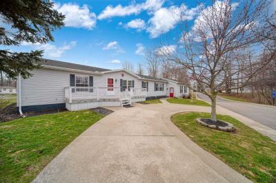 Photo 2 of 33 of home located at 701 Missouri River Dr. Adrian, MI 49221