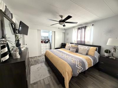 Photo 5 of 28 of home located at 629 American Way Lakeland, FL 33815