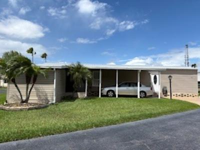 Photo 2 of 8 of home located at 204 White Poplar St Sebring Fl Sebring, FL 33872