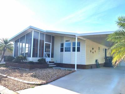 Mobile Home at 9907 Cameron Ln Parrish, FL 34219