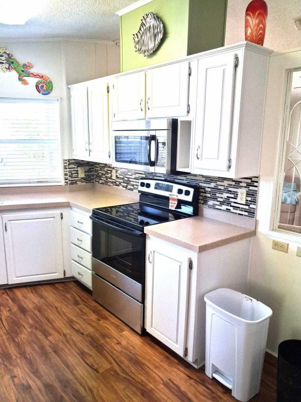 1995 Chan Mobile Home