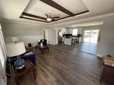 Photo 4 of 21 of home located at 13838 Southton Rd San Antonio, TX 78223