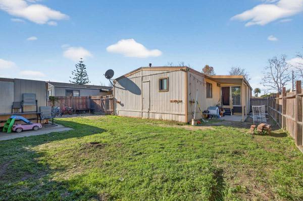 1983 9248 Golden West Homes SB77A7 Manufactured Home