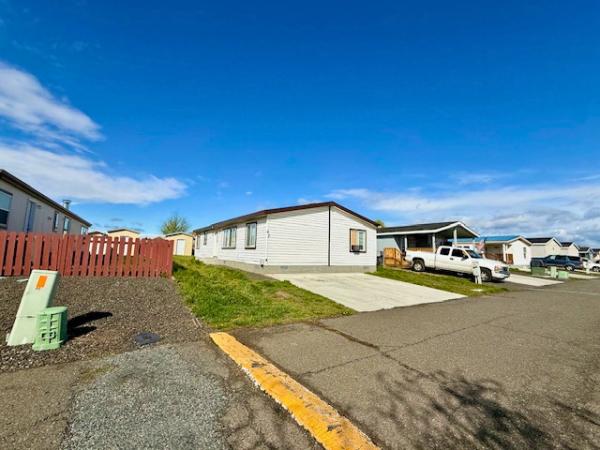 1998 Fleetwood Mobile Home For Sale