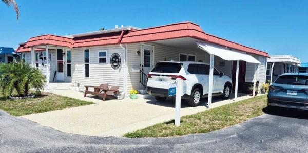 Photo 1 of 2 of home located at 7100 Ulmerton Rd. Largo, FL 33771