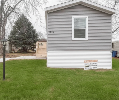 Mobile Home at 1584 Knight Street Shoreview, MN 55126