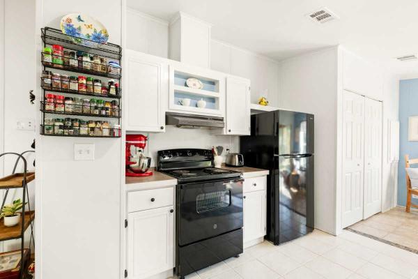 2000 Palm Harbor Mobile Home