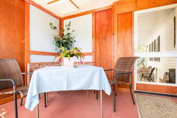 2000 Palm Harbor Mobile Home