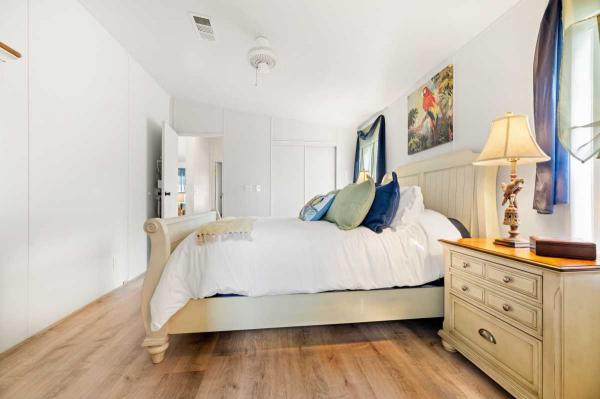 2000 Palm Harbor Mobile Home