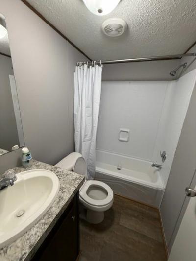 Mobile Home at 28405 Mcarthur Dr Livingston, LA 70754