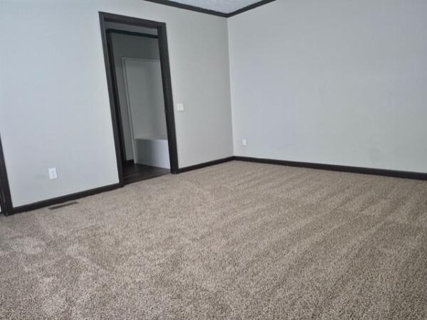 2016 Harmony 8016 Mobile Home