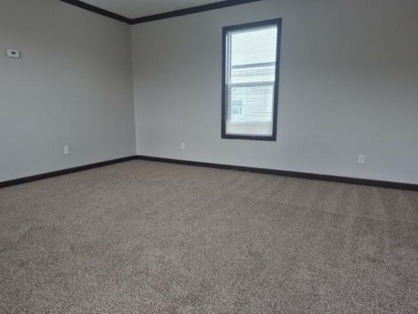 2016 Harmony 8016 Mobile Home