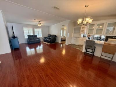 Photo 5 of 22 of home located at 2550 State Rd. 580 #0420 Clearwater, FL 33761