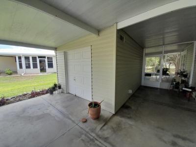 Photo 4 of 27 of home located at 3953 Southport Springs Pkwy Zephyrhills, FL 33541