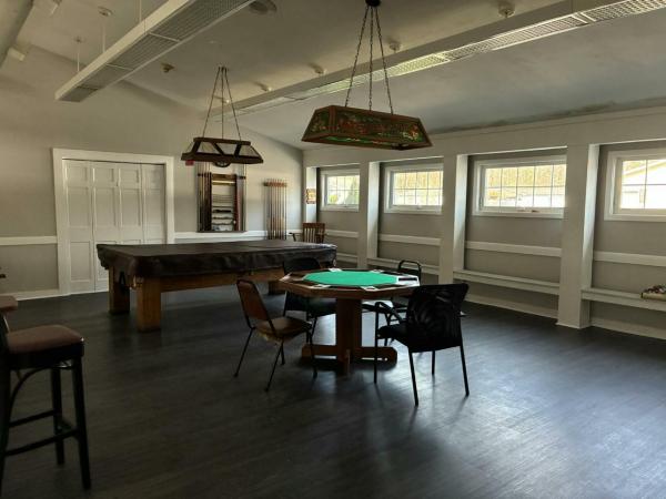 1990 Virginia Home Park Ave 3 Manufactured Home