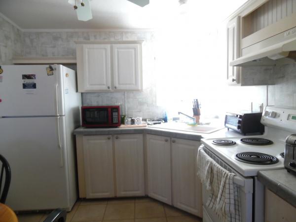 2003 Homes of Merit A1659Y3 Mobile Home