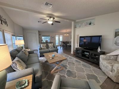 Photo 3 of 13 of home located at 2203 East Lakeview Drive Sebastian, FL 32958