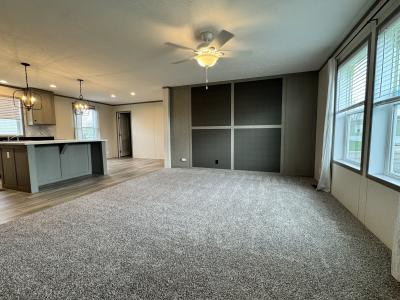 Photo 2 of 10 of home located at 300 Annapolis Court Potterville, MI 48876