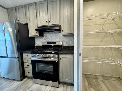 Photo 5 of 10 of home located at 300 Annapolis Court Potterville, MI 48876