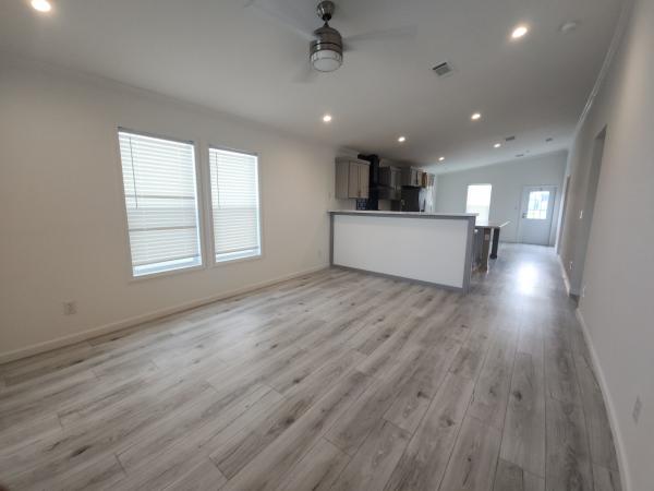 2025 Champion IN2860S (w/2 Porch) Mobile Home