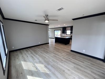 Photo 2 of 11 of home located at 421 Split Rail Parkway Kyle, TX 78640