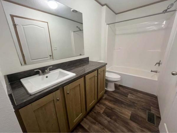 2021 Clayton Homes Inc Lifestyle Mobile Home