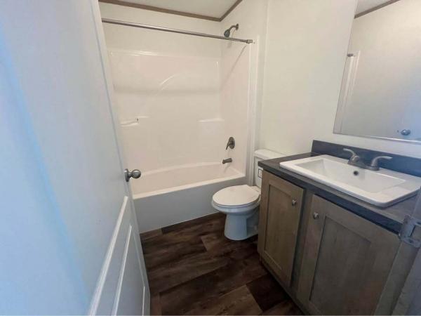 2021 Clayton Homes Inc Lifestyle Mobile Home