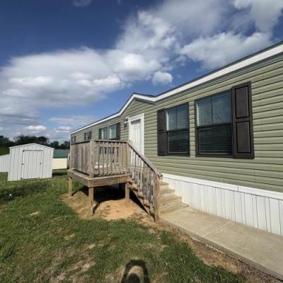Mobile Home at 370 Sycamore Loop Campbellsville, KY 42718