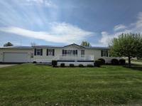 2005 Skyline 143B  Home