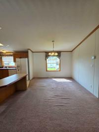 2005 Skyline 143B  Home