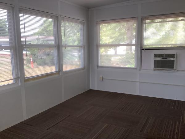 2001 CARO Charleston Mobile Home