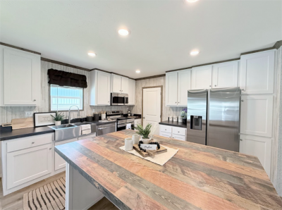 Mobile Home at 350 Saddle Creek Loop Dothan, AL 36303