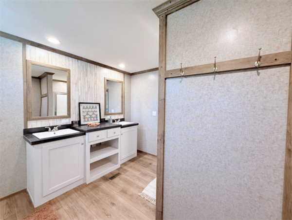 2025 Clayton 350 Hardin   Home