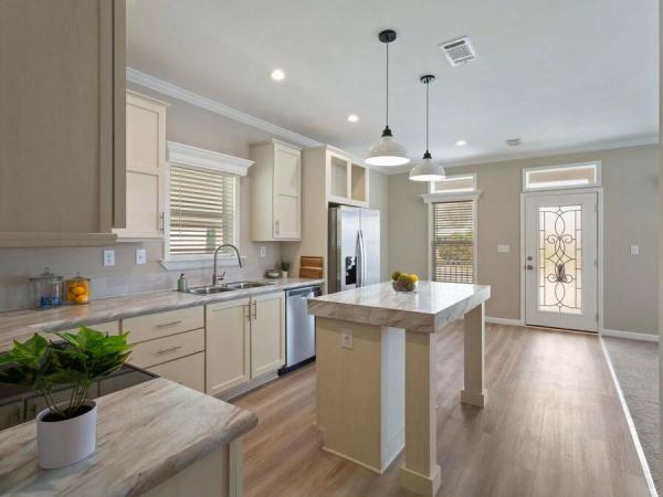 2023 340LS24482E  Home