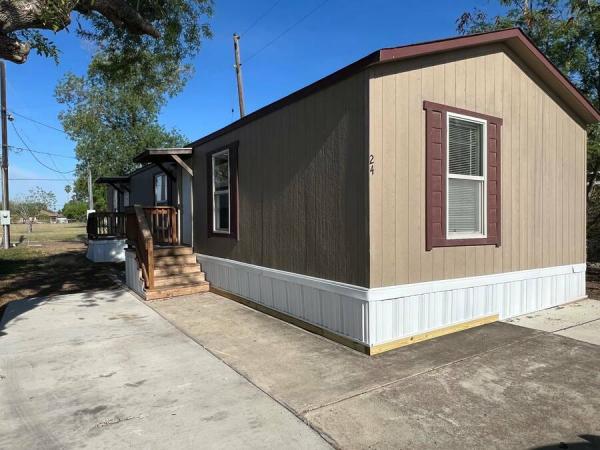 Photo 1 of 2 of home located at 310 Hester Ave, #24 Donna, TX 78537