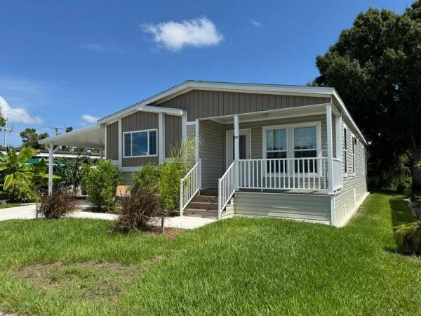 2023 SIG 4523E  Home