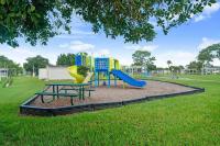 2023 SIG 4523E  Home